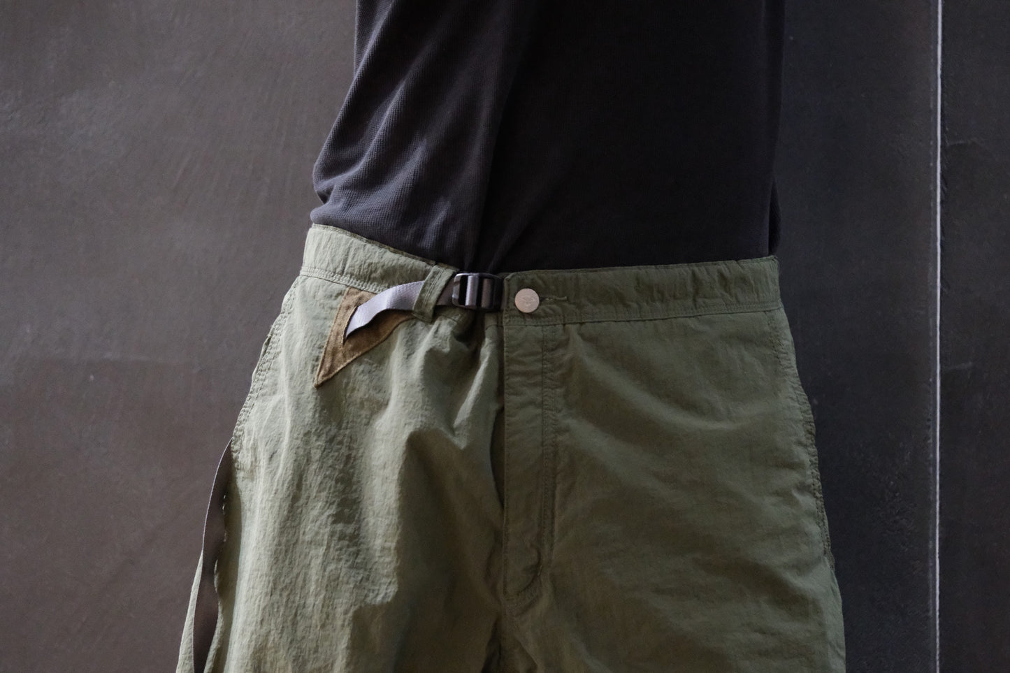 STONE MASTER / SM SHORT feather nylon / DarkGreen