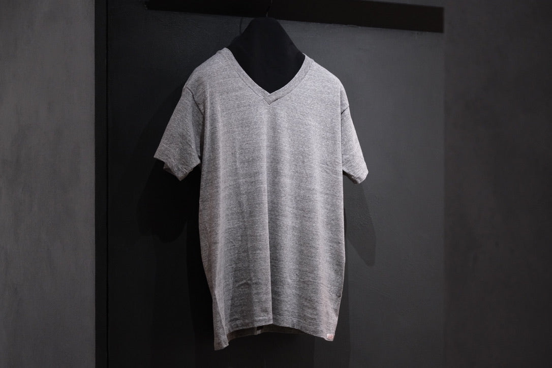 Special In Ordinary / 04 R.A.F. V-Neck Tee/ TIN