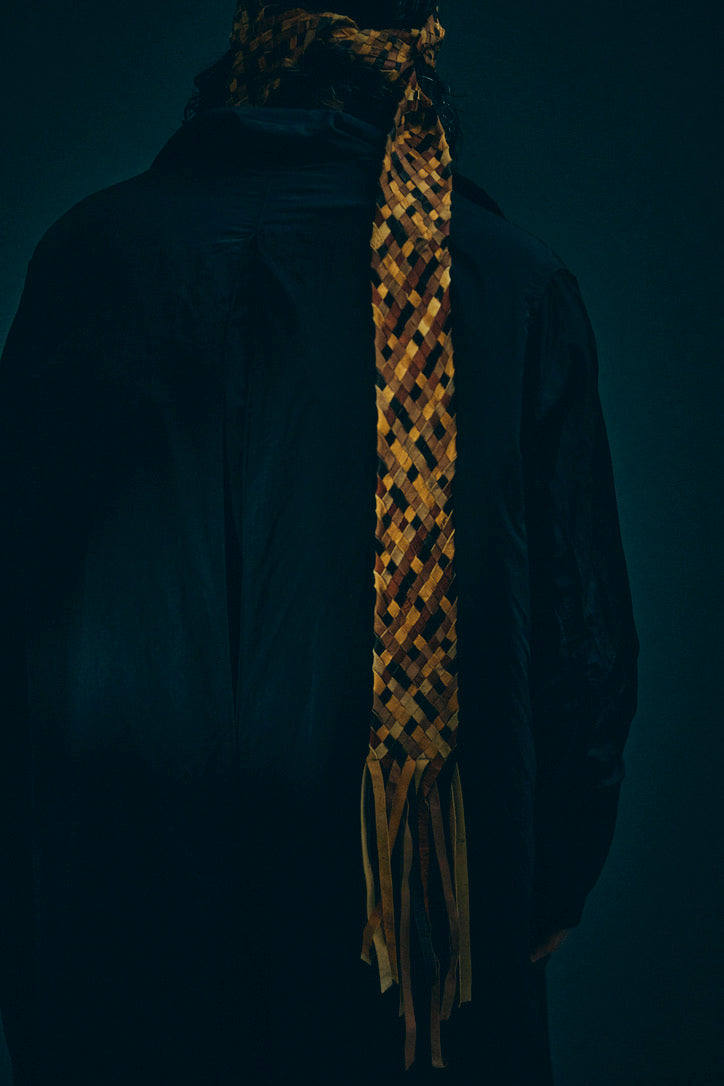 GOOD KARMA DEVELOPMENT /  Leather Stole"CASTRO" / BROWN