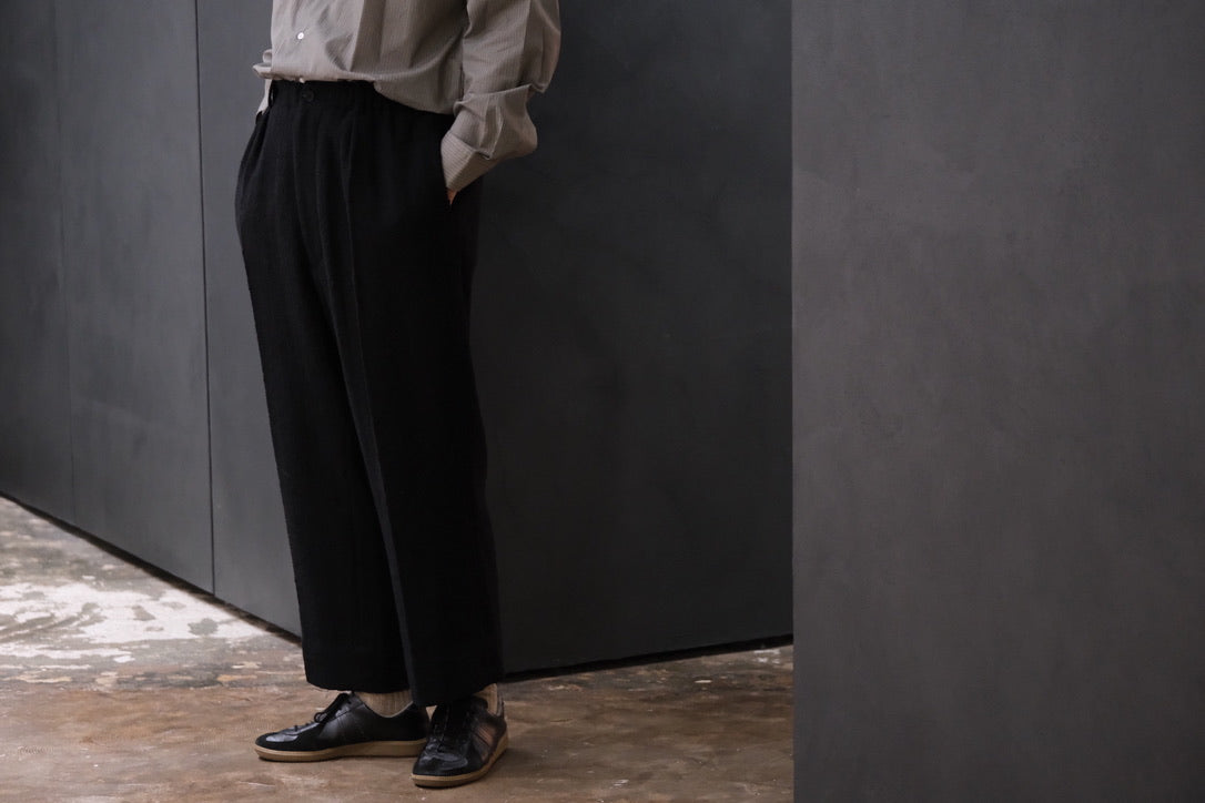 nonnotte/Elastic In-Tuck Wide Tapered Trousers/N Tweed 002