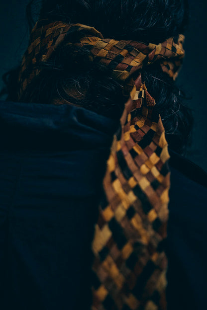 GOOD KARMA DEVELOPMENT /  Leather Stole"CASTRO" / BROWN