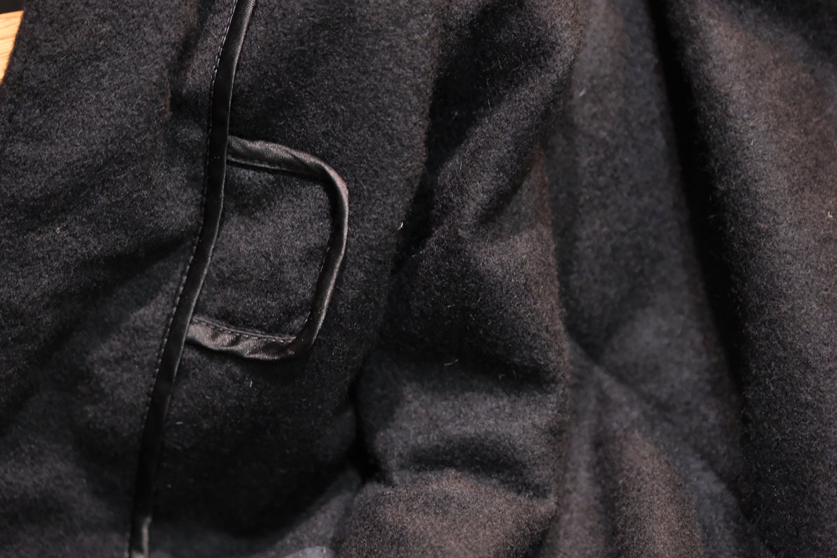 Geoffrey B. Small/SEC10 Special fabric & color