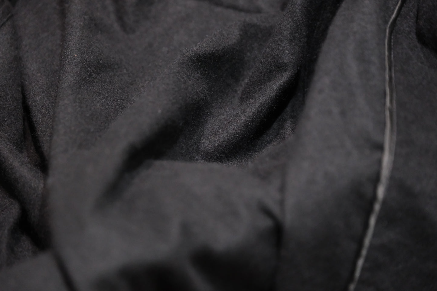 Geoffrey B. Small/SEC10 Special fabric & color