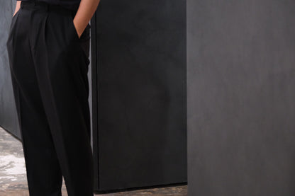 nonnotte/Draping One-Tuck Tapered Trousers/Drape Doeskin Cloth