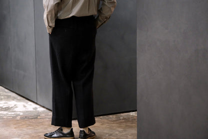 nonnotte/Elastic In-Tuck Wide Tapered Trousers/N Tweed 002