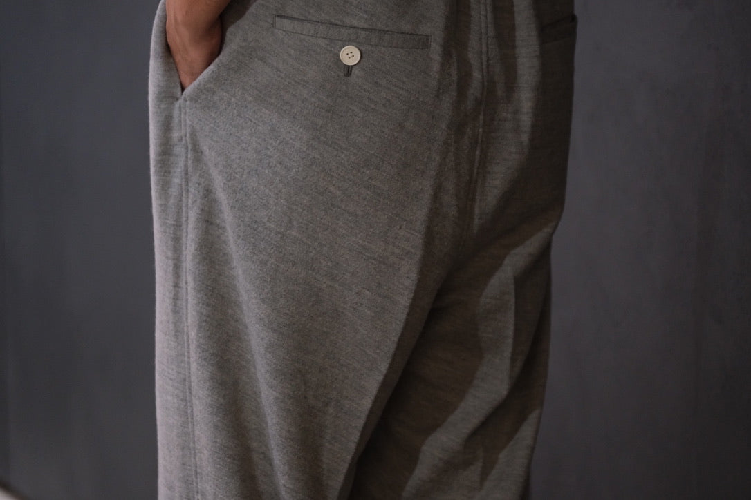 nonnotte/Elastic In-Tuck Wide Tapered Trousers/Super 120’s Air Inlay Melton