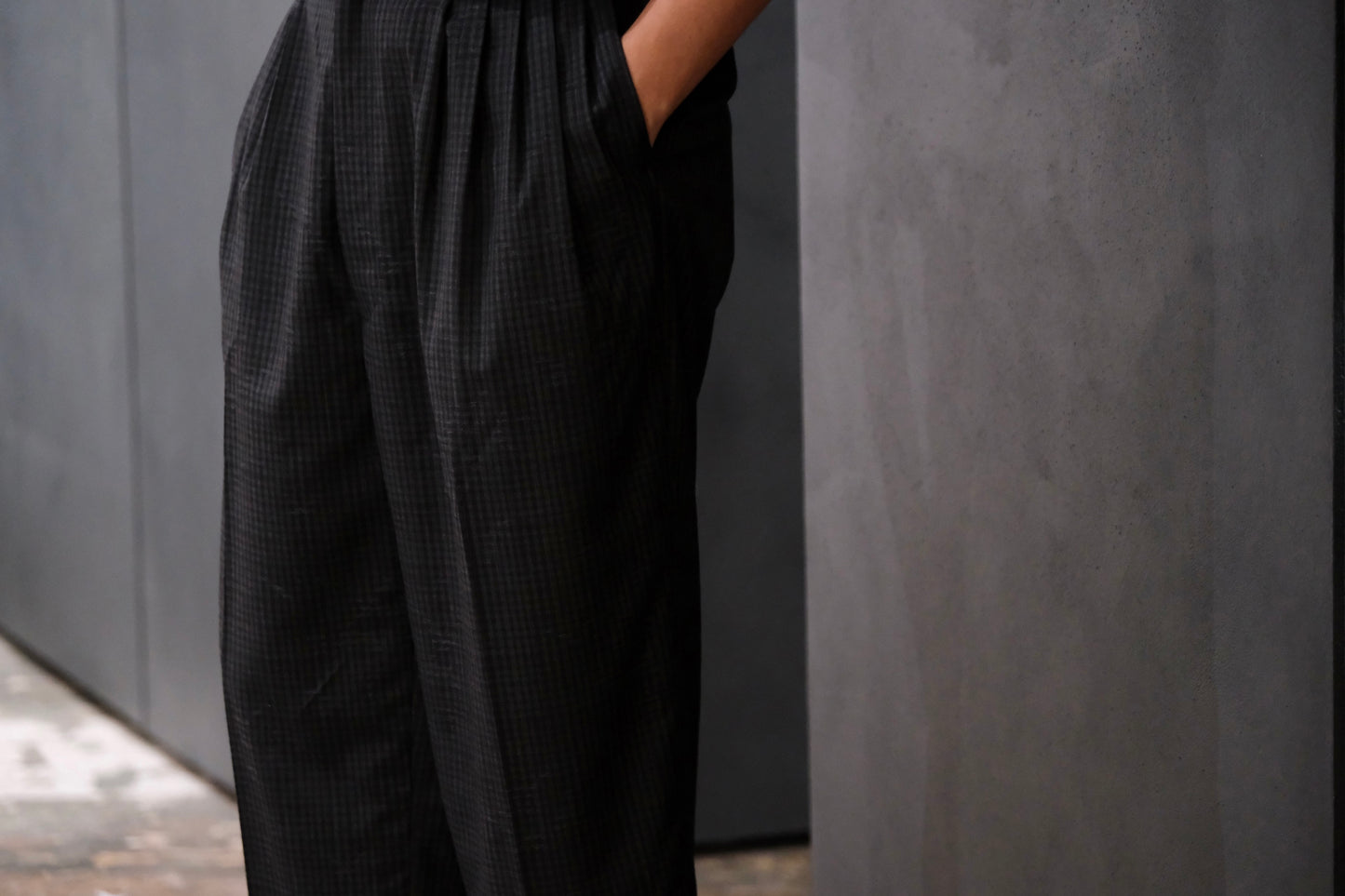 nonnotte/Draping Five-Tuck Wide Trousers/Super 140’s Shadow Jacquard – Bird Plaid