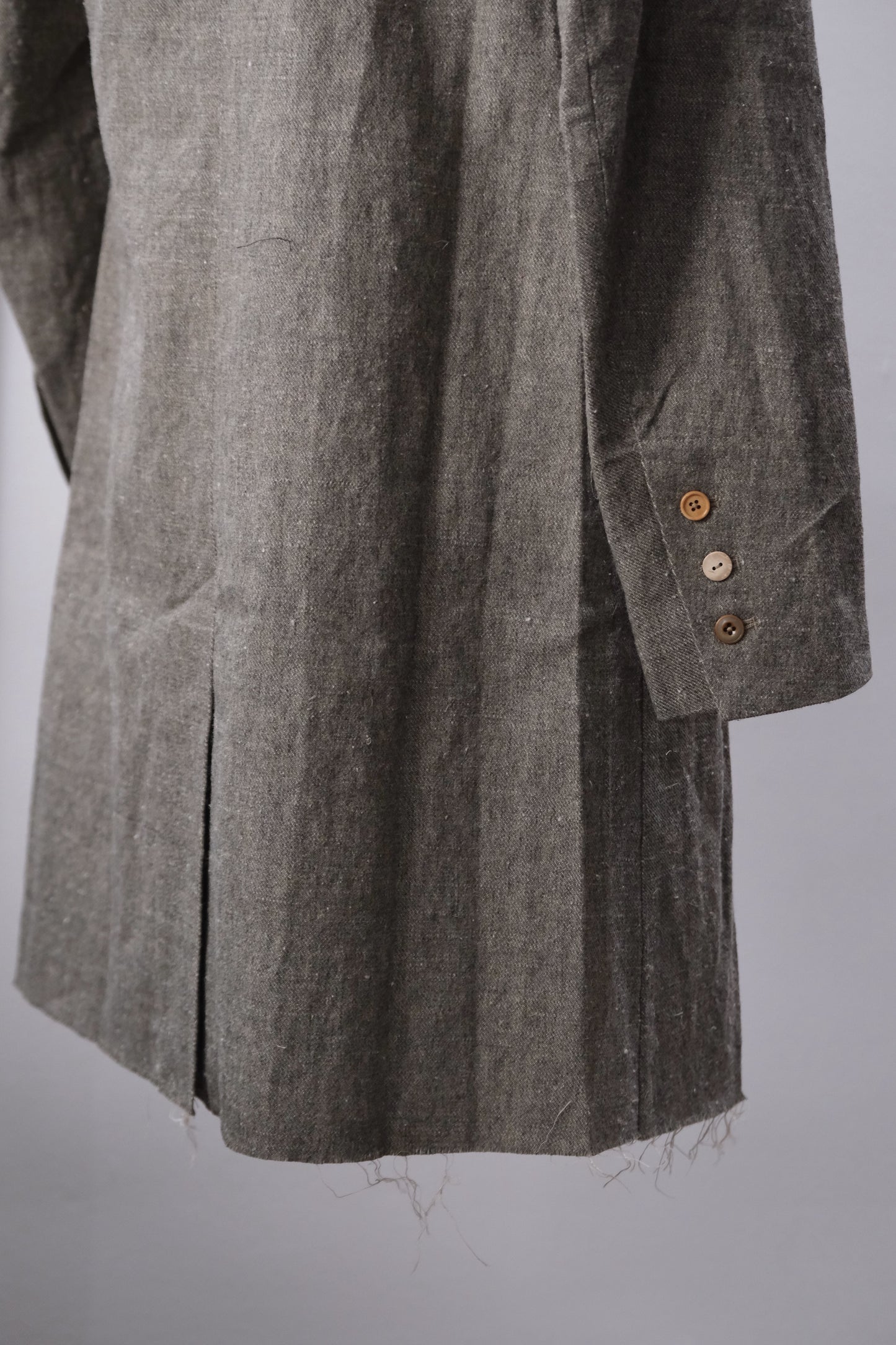 A TENTATIVE ATELIER /  Mattheus  /  DOUBLE BREAST TAILORED COAT