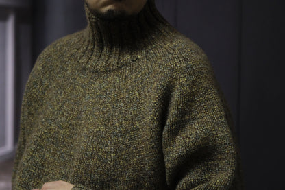 Slope slow / YOKE TOP TURTLE NECK SWEATER