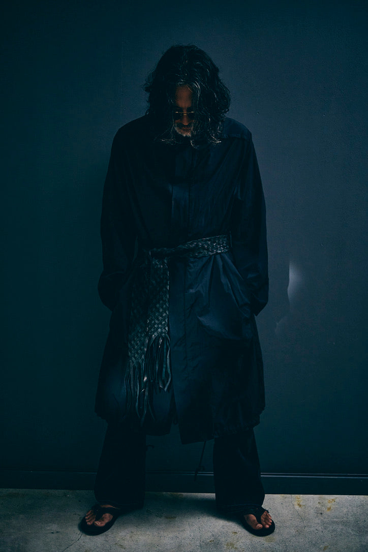 GOOD KARMA DEVELOPMENT /  Leather Stole"CASTRO" / BLACK