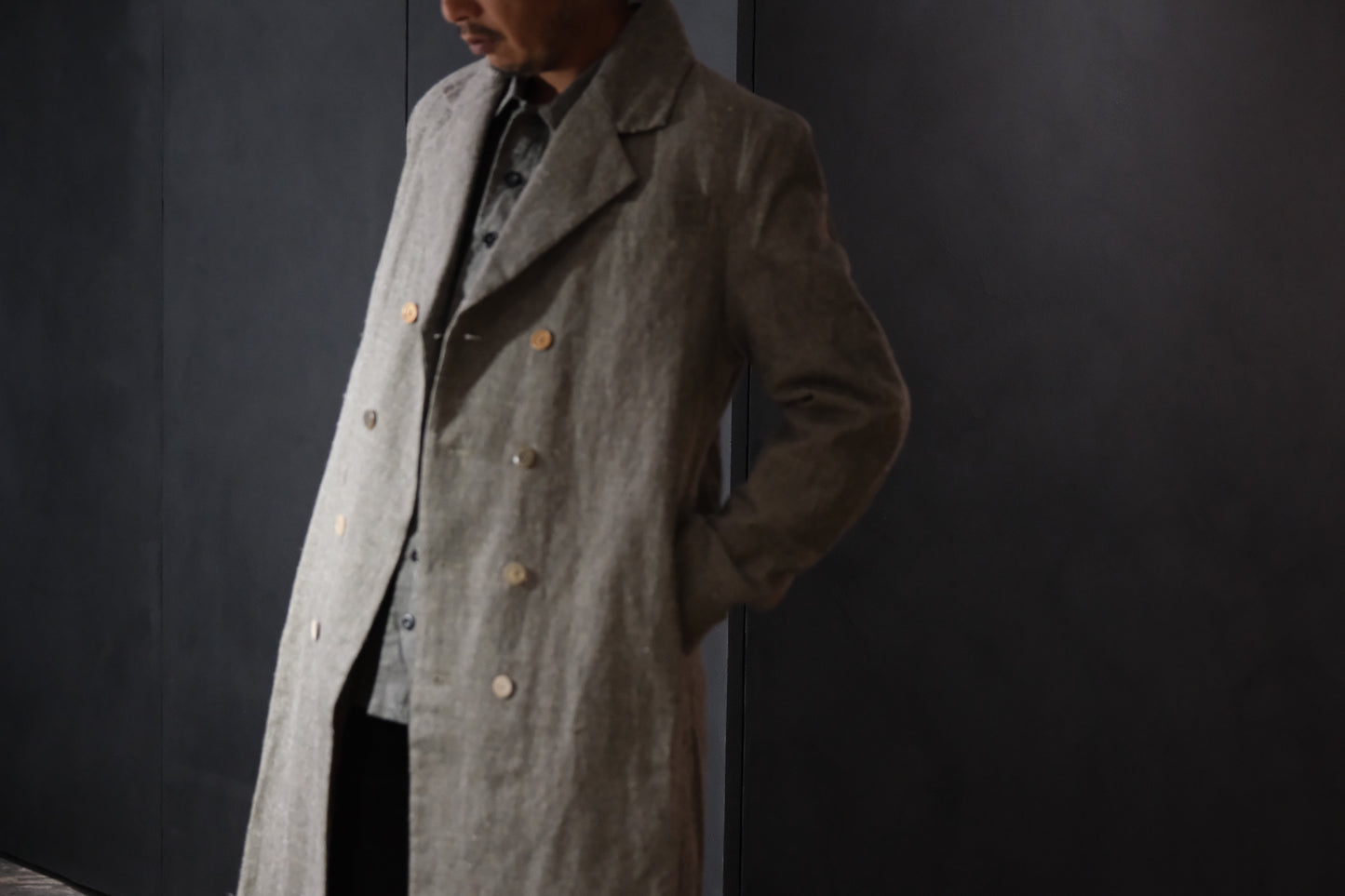 A TENTATIVE ATELIER /  Mattheus  /  DOUBLE BREAST TAILORED COAT