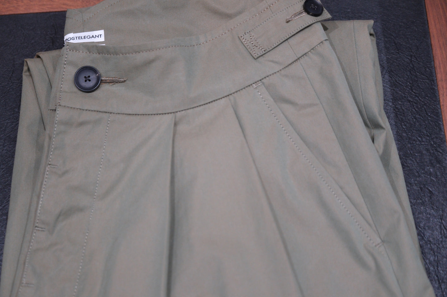 POSTELEGANT/ High Count Cotton Trousers