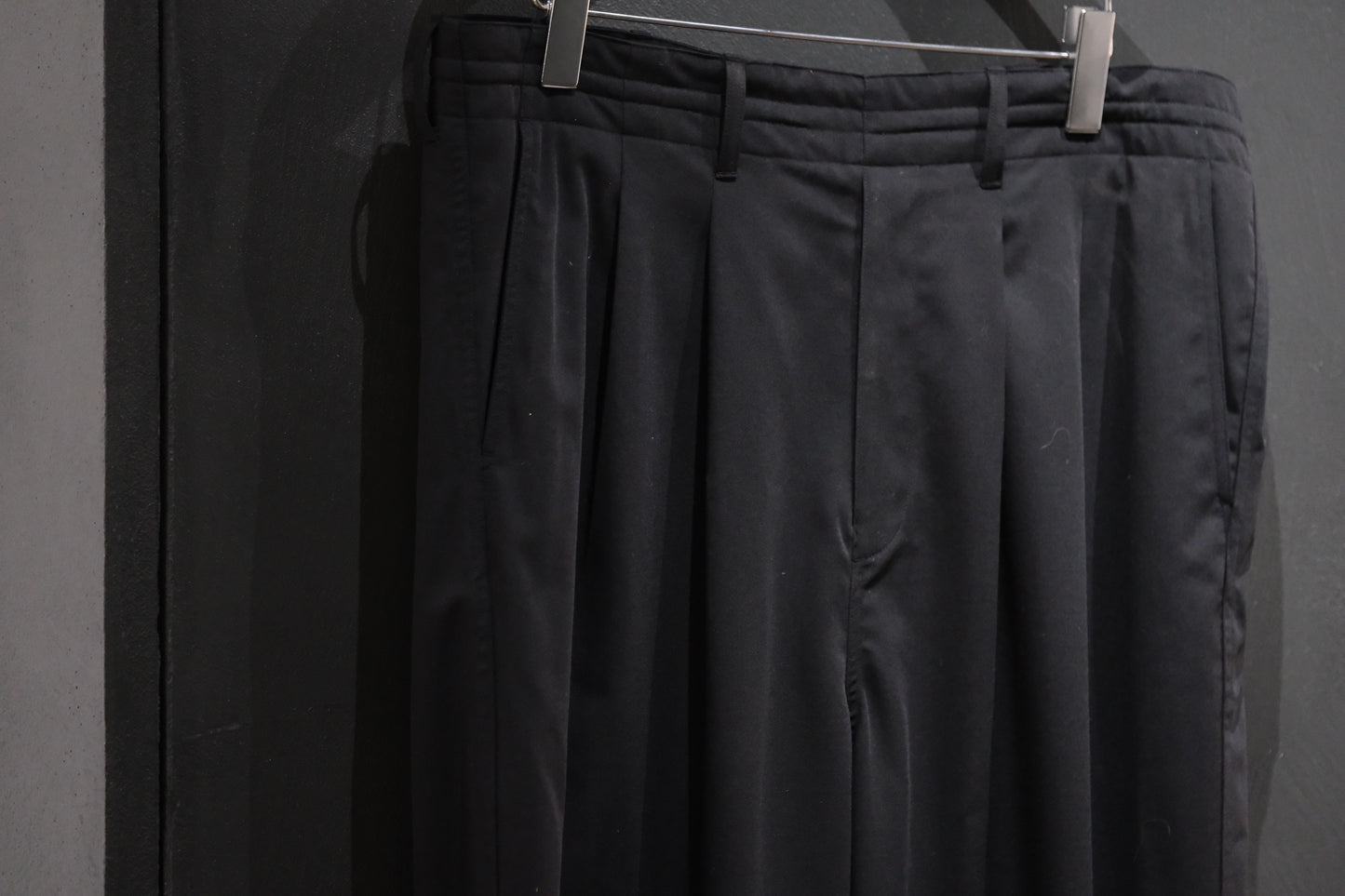 nonnotte / 2-Tuck Draw Cord Wide Trousers /  Eau de Tailleur