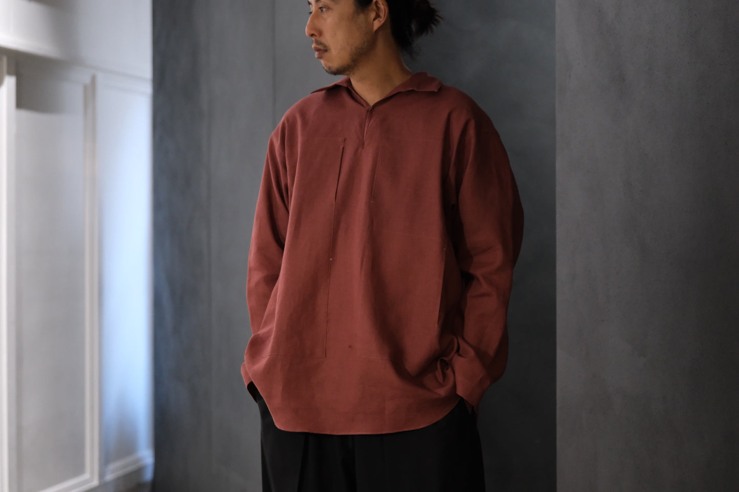 POSTELEGANT/ Linen Gathered Pull-Over Shirt/Dark Red