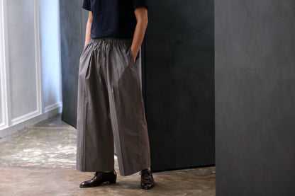 POSTELEGANT/ High Count Cotton Extra Wide Trousers