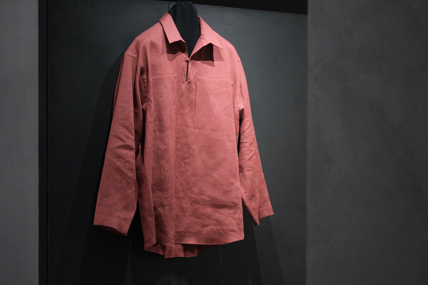 POSTELEGANT/ Linen Gathered Pull-Over Shirt/Dark Red