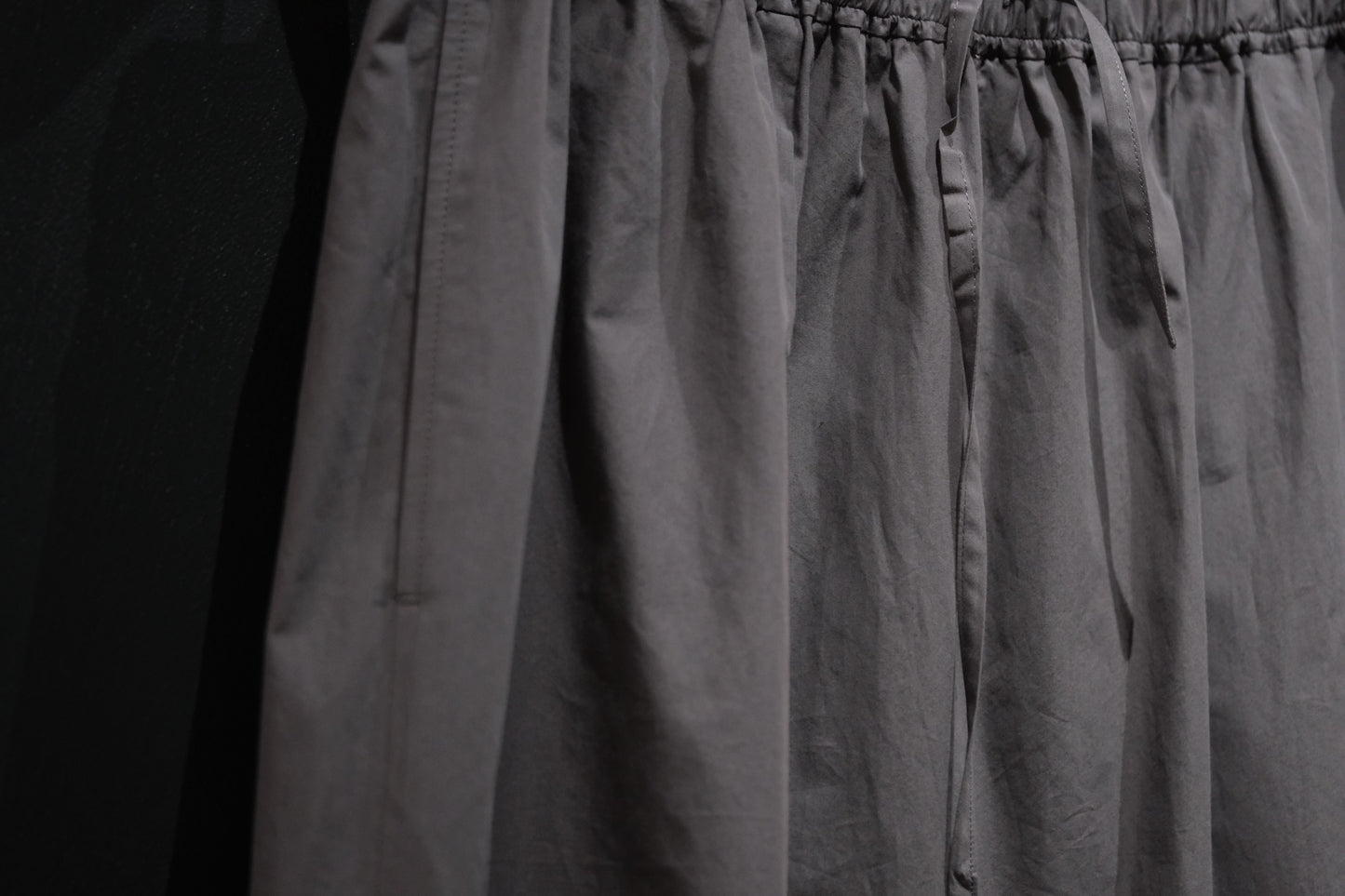 POSTELEGANT/ High Count Cotton Extra Wide Trousers