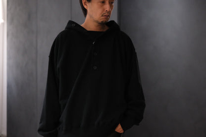 ANTOS/FRENCH TERRY HALF BUTTON DOWN HOODIE