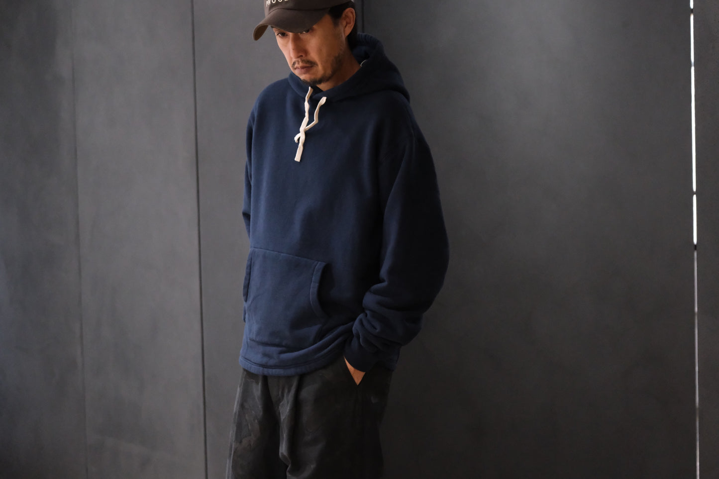 WASEW / ODD HOODIE SWEAT (NAVY)