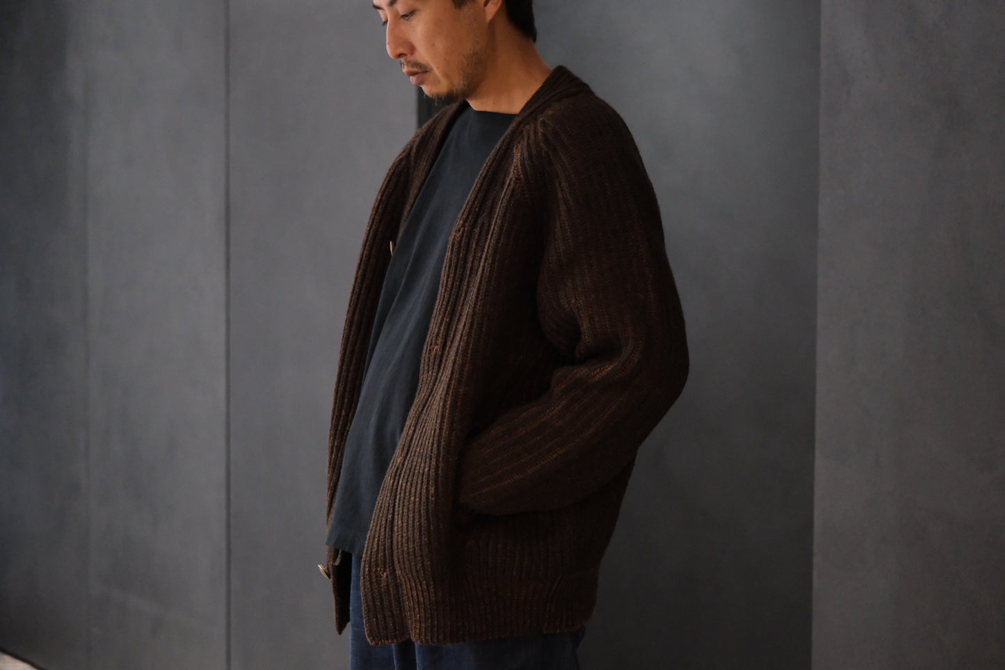 Slopeslow/V neck cardigan