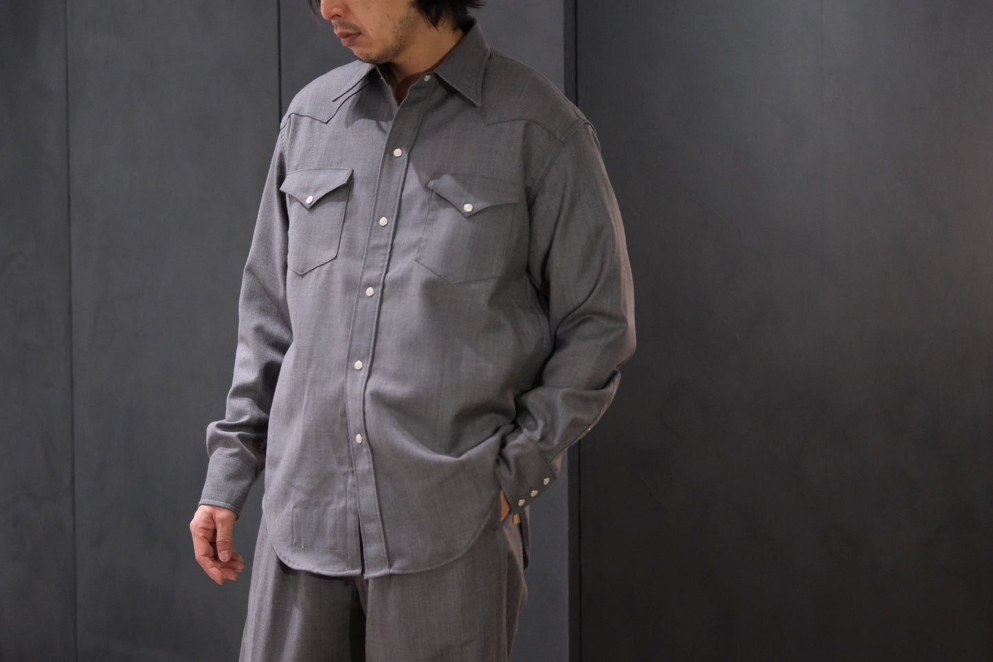 2026AW受注商品/COHERENCE/ABIQUIU/ROVER WOOL TWILL/GREY NAILHEAD