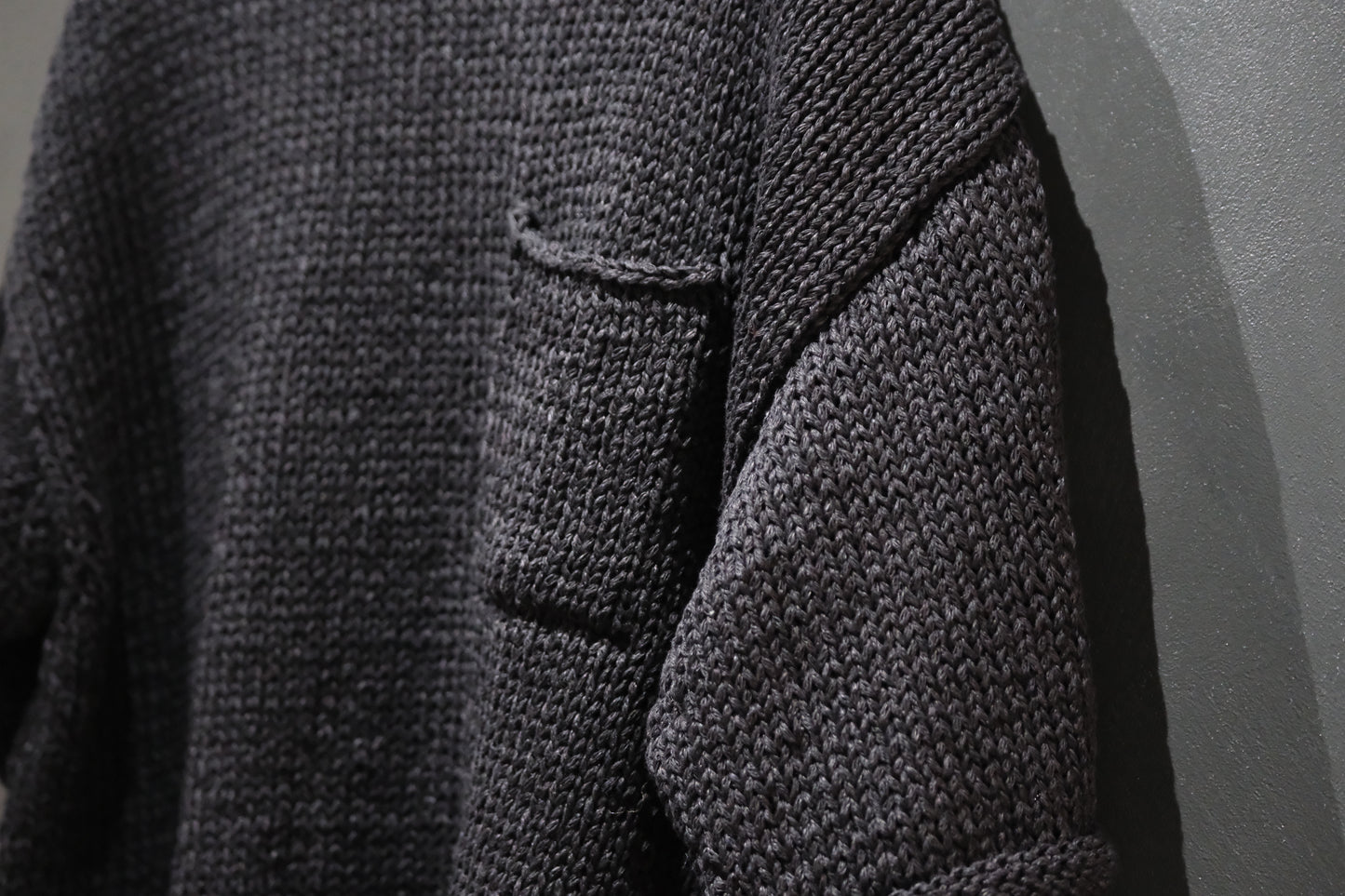 POSTELEGANT / Washi Paper Cotton Hand Knit Pull-Over / Black