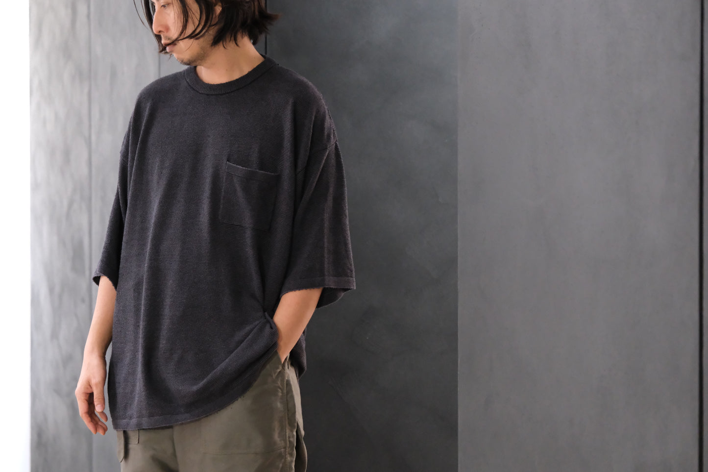 SANMONT　/  26s_SKA0103  Silk Knit Crew Neck Tee /  Chacoal