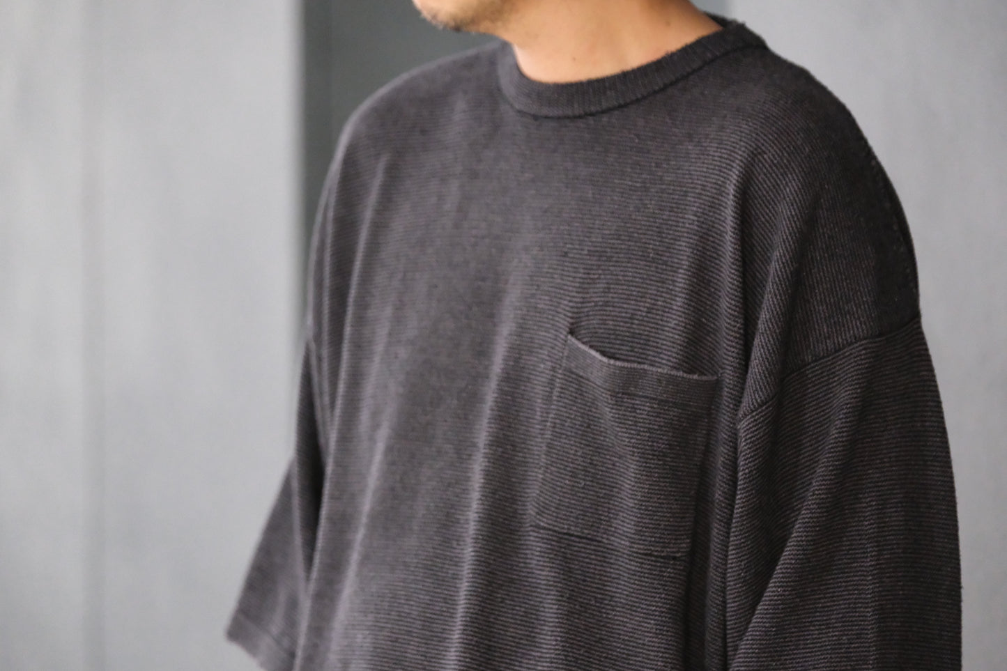 SANMONT　/  26s_SKA0103  Silk Knit Crew Neck Tee /  Chacoal