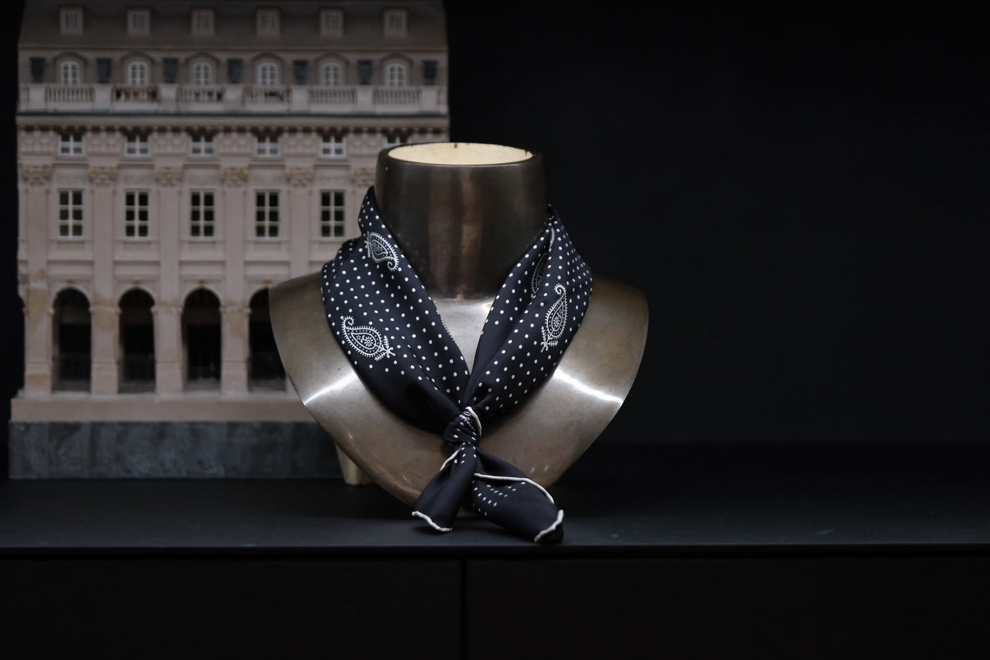 Atto Vannucci/Exclusive/Silk Bandana  Art.92201 /