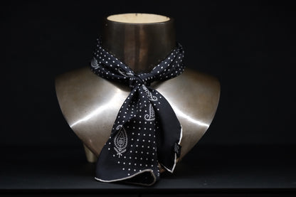 Atto Vannucci/Exclusive/Silk Bandana  Art.92201 /