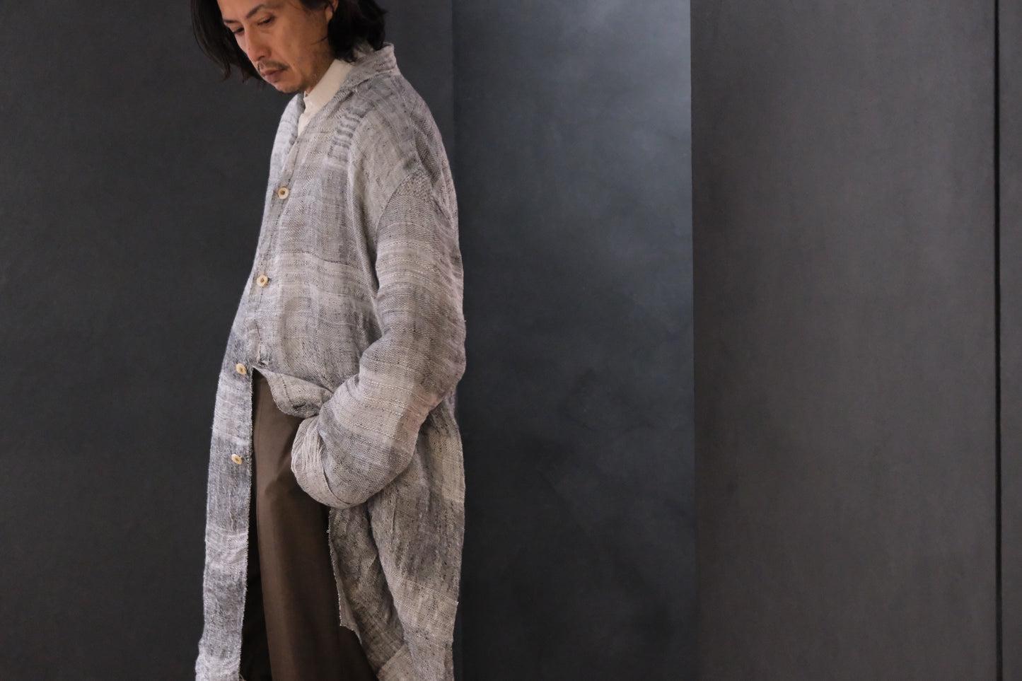 Isabella Stefanelli / (XVI)_Pablo Coat / Fabric 35_E “ On Ecru “ Hand Woven