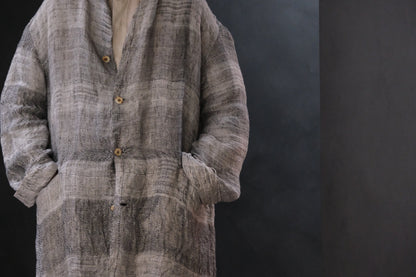 Isabella Stefanelli / (XVI)_Pablo Coat / Fabric 35_E “ On Ecru “ Hand Woven