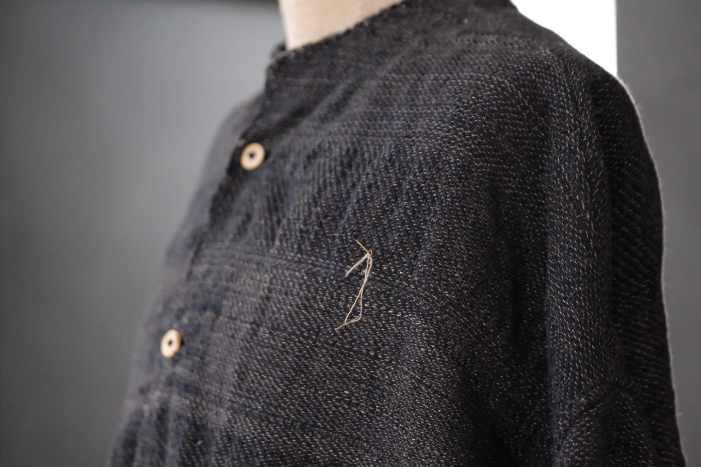Isabella Stefanelli / (XVI)_Isadora Jacket / Fabric 37_U_BP  Hand Woven