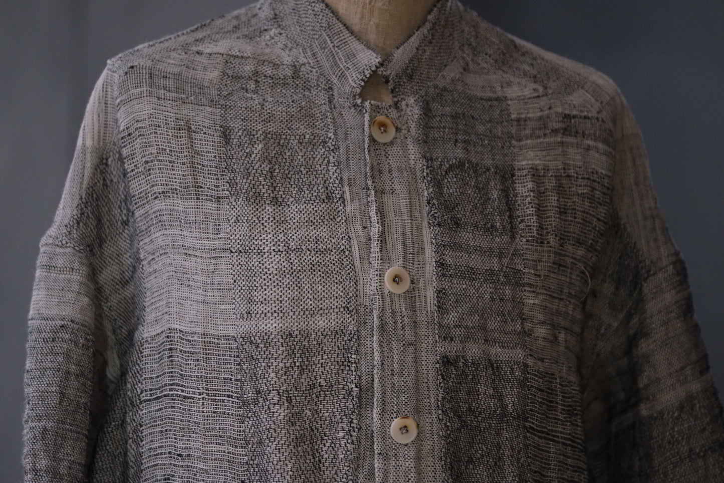 Isabella Stefanelli / (XVI)_Jack Stand / Fabric 36_E “Reef”  Hand Woven