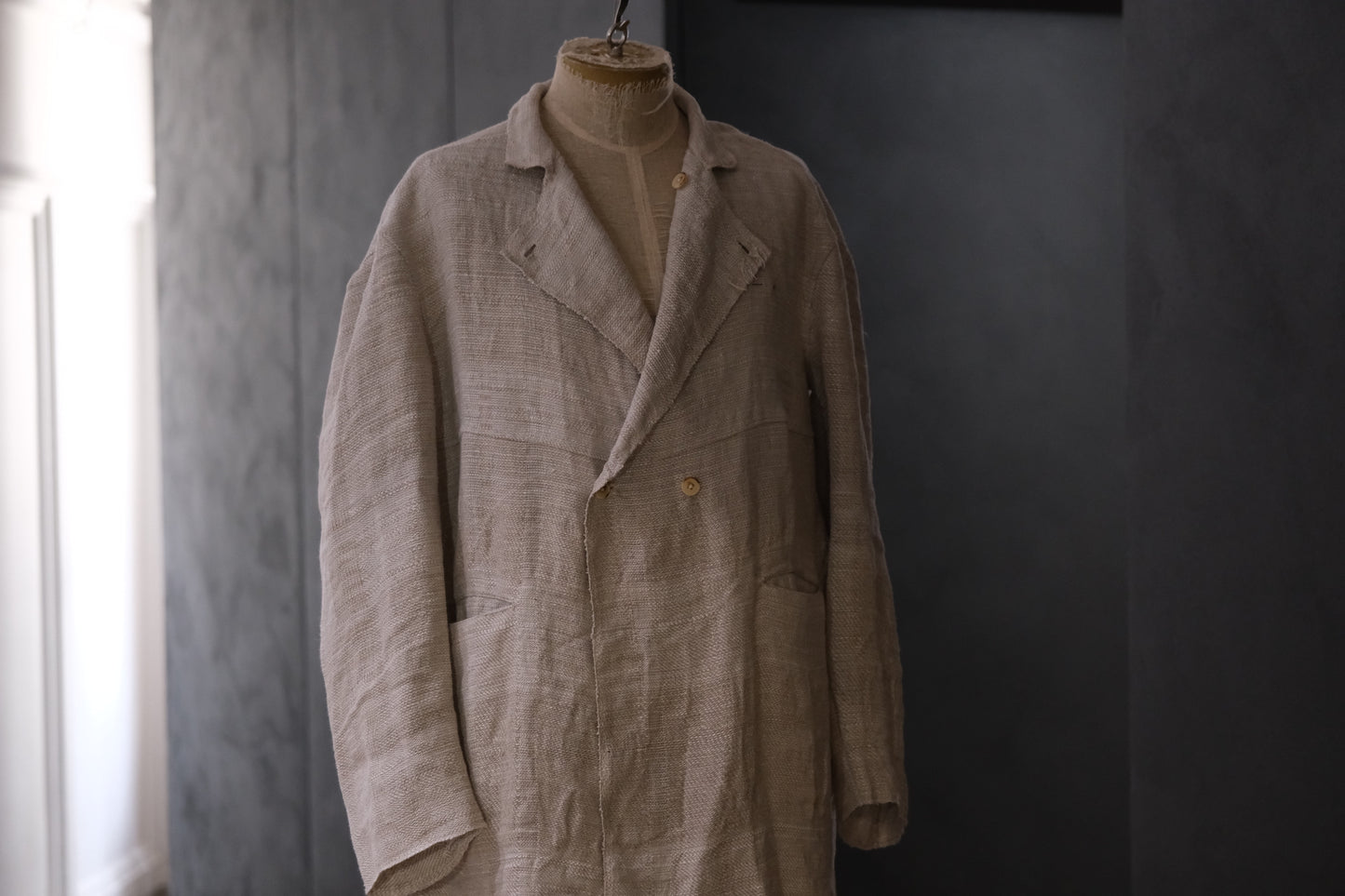 Isabella Stefanelli / (XVI)_James Coat  /  Fabric 34_E “ Lino Tales” Hand Woven
