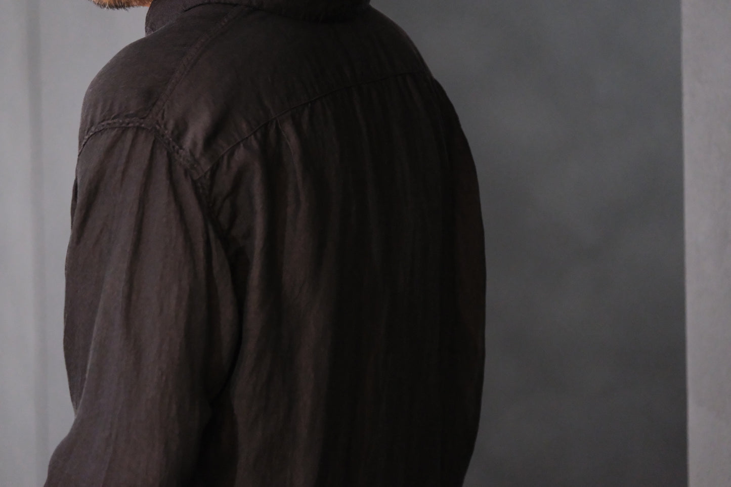 【受注商品】MINIMAL SLOPE / BASIC SHIRT　(Sample Color : Amaranth)