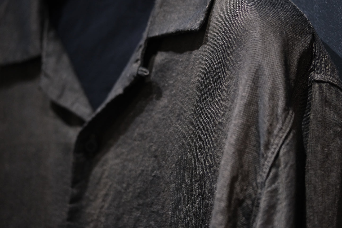 【受注商品】MINIMAL SLOPE / OPEN COLLARD SHIRT　(Sample Color : Drab)