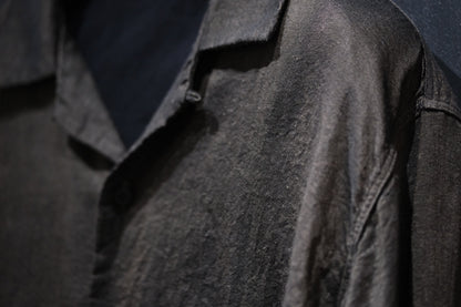【受注商品】MINIMAL SLOPE / OPEN COLLARD SHIRT　(Sample Color : Drab)