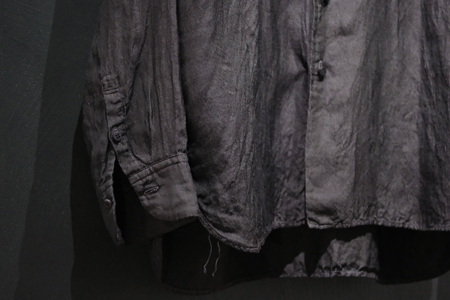 【受注商品】MINIMAL SLOPE / BASIC SHIRT　(Sample Color : Amaranth)