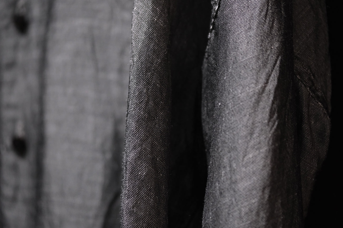 【受注商品】MINIMAL SLOPE / TOP BUTTONLESS SHIRT　(Sample Color : 無染色)