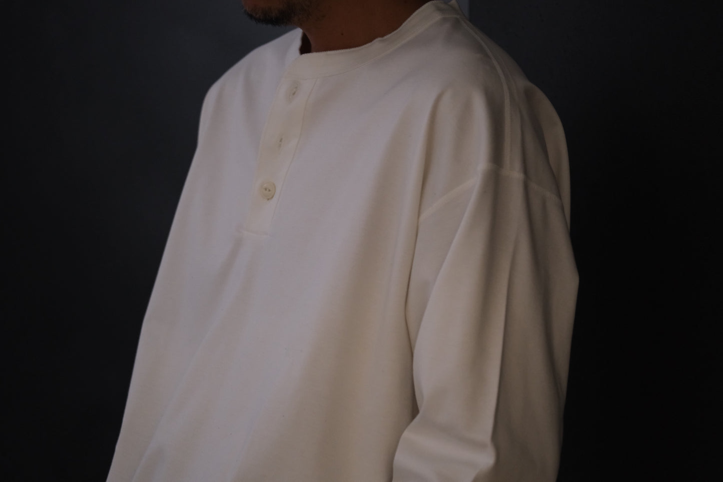 Re:Sarto / COTTON COMPACT JERSEY　3 BUTTON HENLEY OVER TEE　/ WHITE