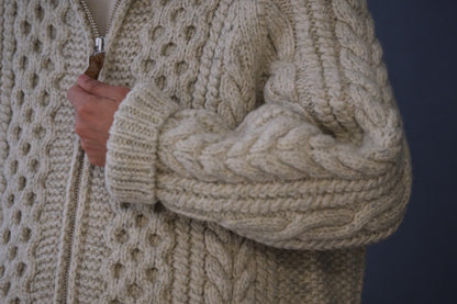 Slopeslow / Jamieson’s Shetland wool/Hand Knitting Cowichan sweater