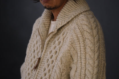 Slopeslow / Jamieson’s Shetland wool/Hand Knitting Cowichan sweater