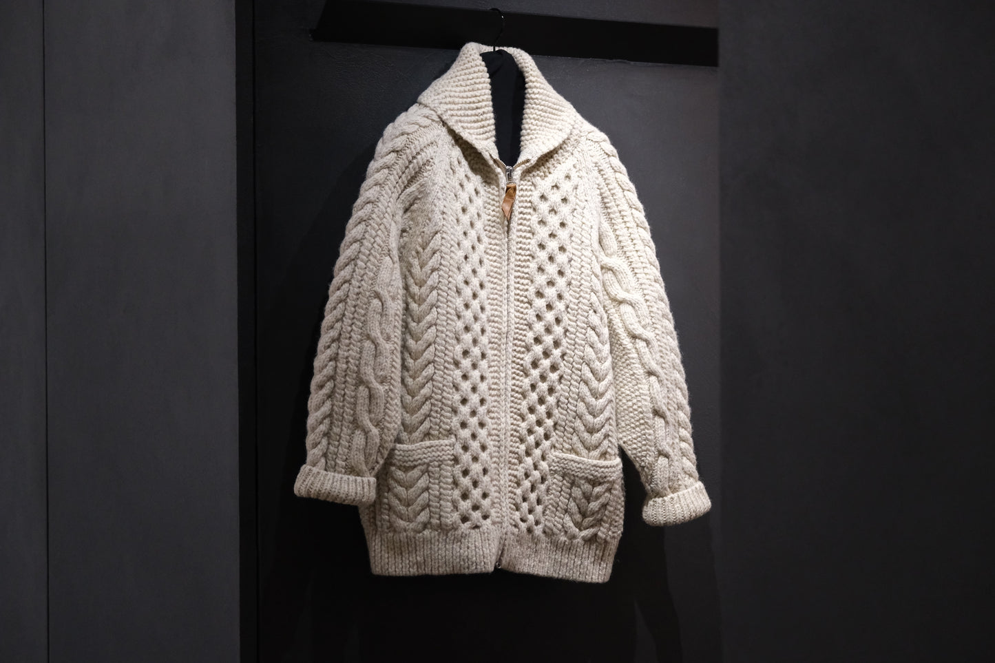 Slopeslow / Jamieson’s Shetland wool/Hand Knitting Cowichan sweater