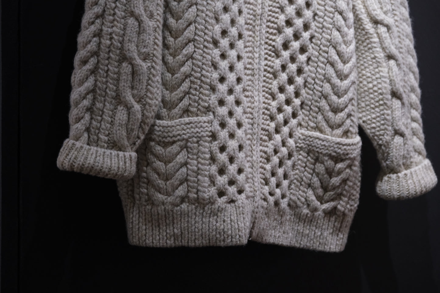 Slopeslow / Jamieson’s Shetland wool/Hand Knitting Cowichan sweater