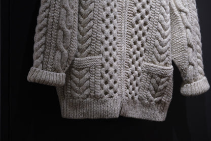 Slopeslow / Jamieson’s Shetland wool/Hand Knitting Cowichan sweater