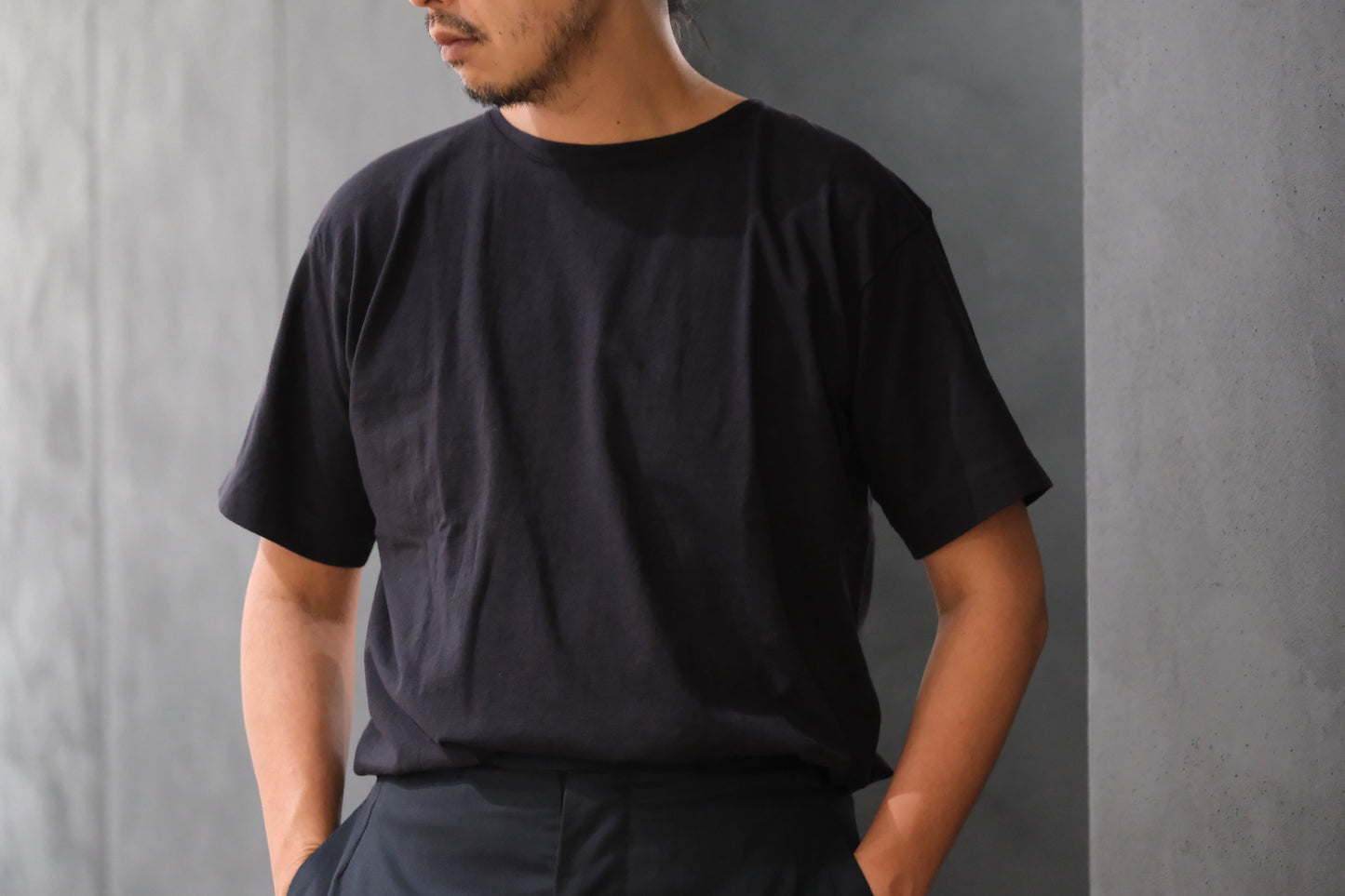 SPECIAL IN ORDINARY / 03 M.M.Boat-Neck Tee / BLACK ULTRAMARINE