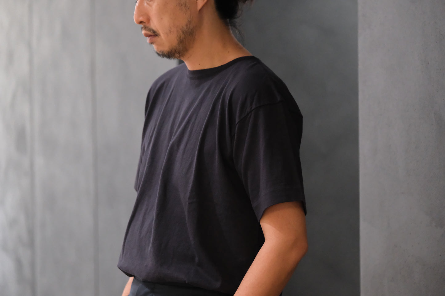 SPECIAL IN ORDINARY / 03 M.M.Boat-Neck Tee / BLACK ULTRAMARINE