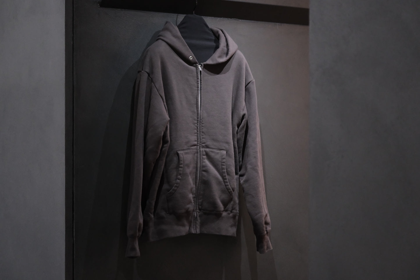 WASEW / TWO FACE ZIP HOODIE (BLACK SUN)