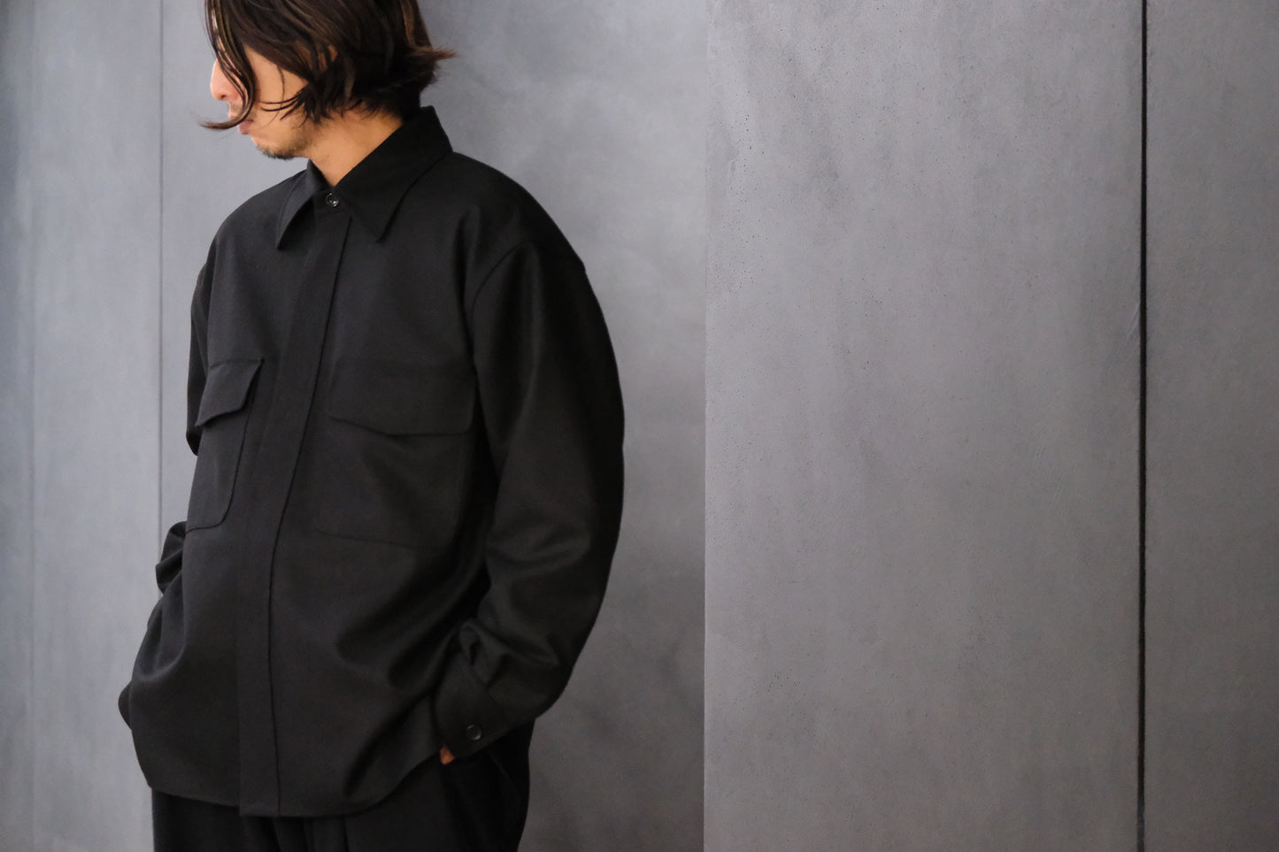 ANTOS/DOUBLE POCKET OVER SHIRT/BLACK